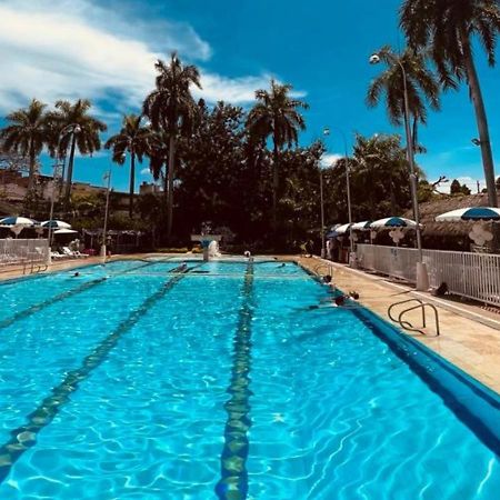 Hotel Bachue Girardot Kültér fotó