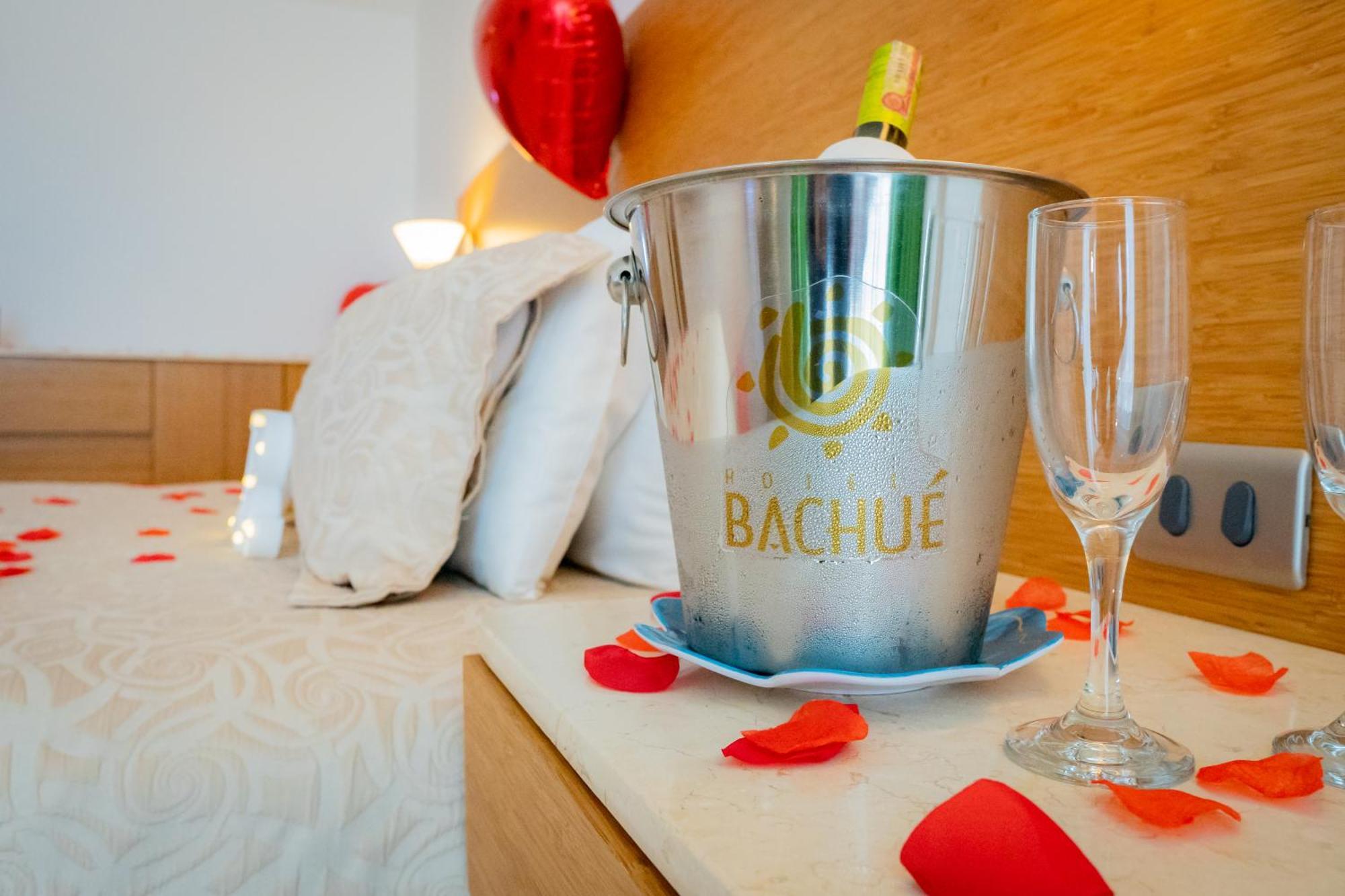 Hotel Bachue Girardot Kültér fotó