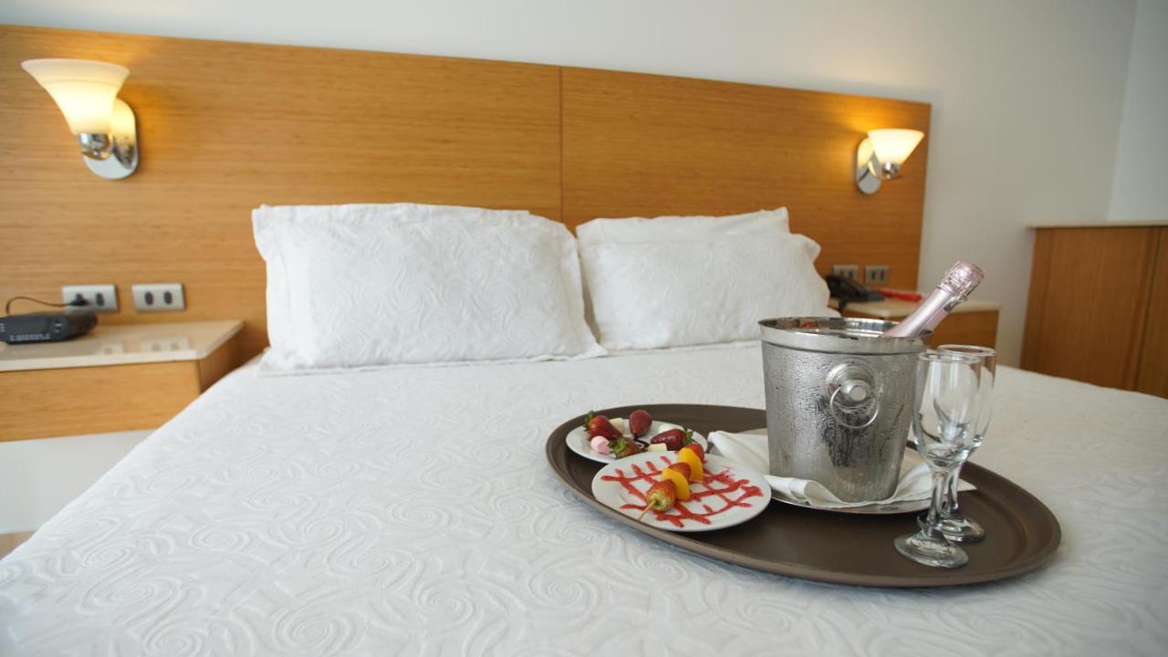 Hotel Bachue Girardot Kültér fotó