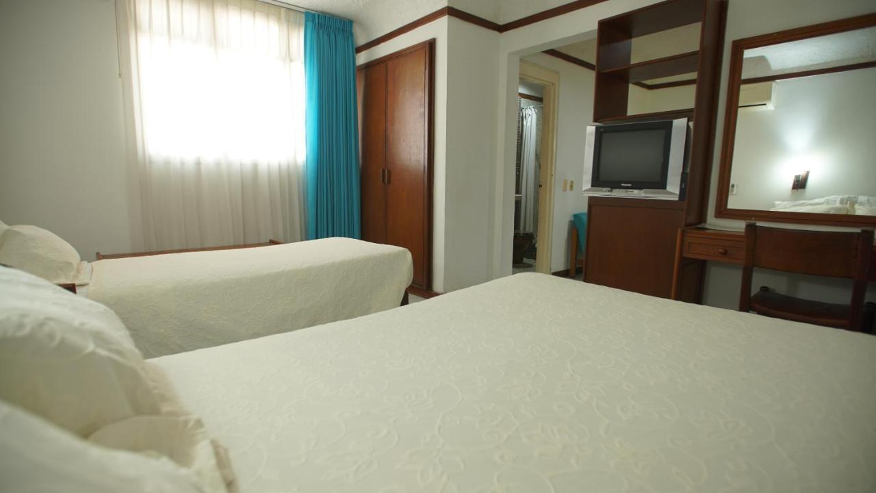 Hotel Bachue Girardot Kültér fotó